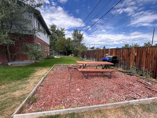 Building Photo - $0 DEPOSIT OPTION!!! OLDE TOWN ARVADA, 3 B...