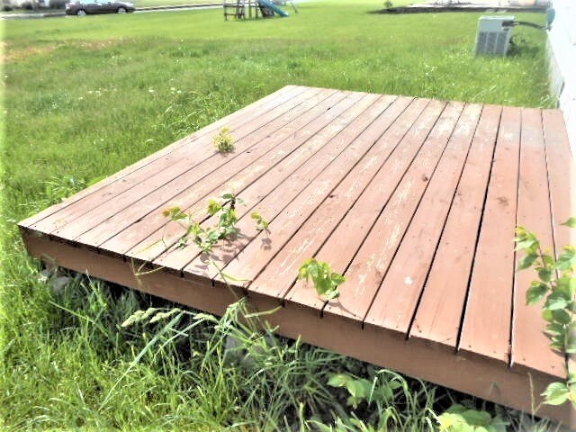 Building Photo - 9200 Strawser St