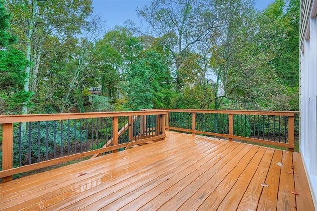 Building Photo - 5155 Courton St