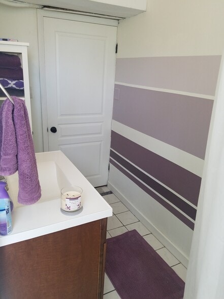 Downstairs bath - 2734 S. Raleigh Street