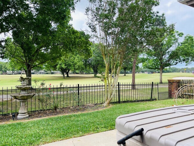 Building Photo - 21619 San Marino Dr