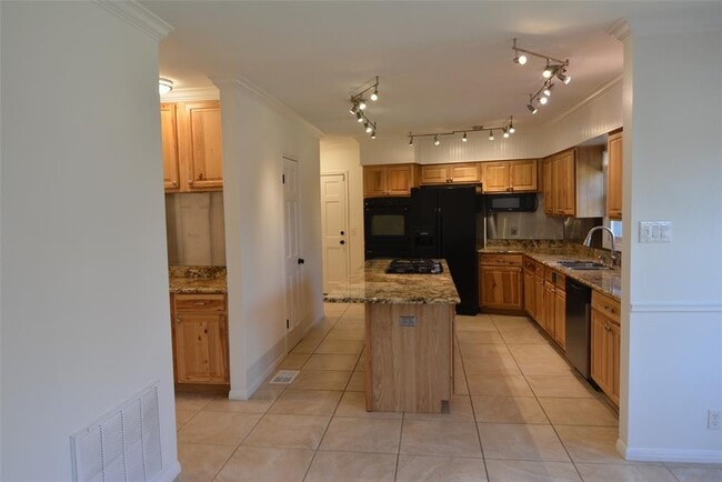 Building Photo - 3612 Serena Woods Ct