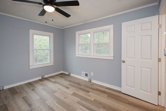 Building Photo - 3 Bedroom Home for Rent in Griffin, GA – $1,500/mo | 2 Bathrooms