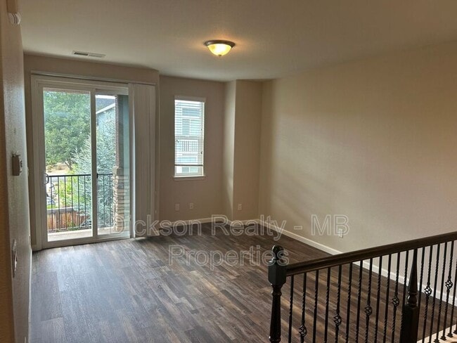 Building Photo - 2065 S Virginia St