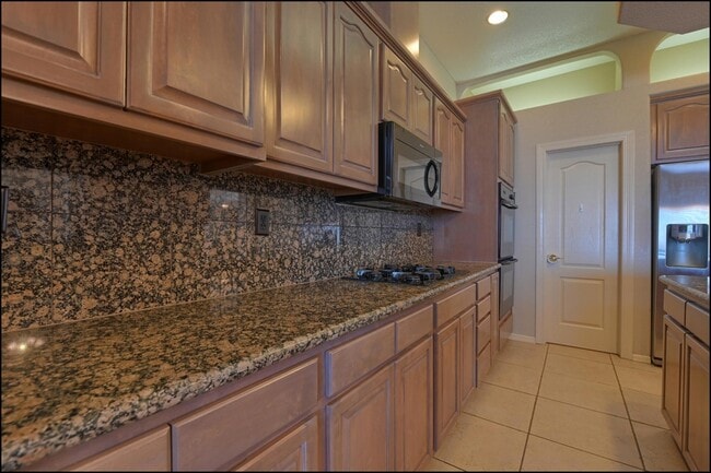 Building Photo - 1435 Cloud Ridge Dr