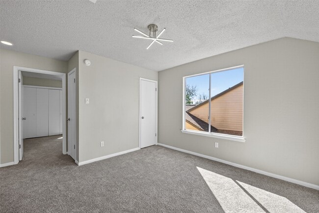 Building Photo - 11406 Caesar Dr