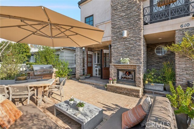 Building Photo - 610 Marigold Ave