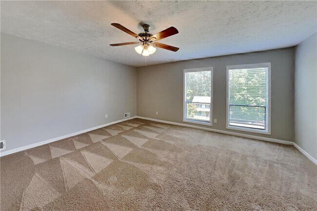 Building Photo - 904 Branford Ln NW