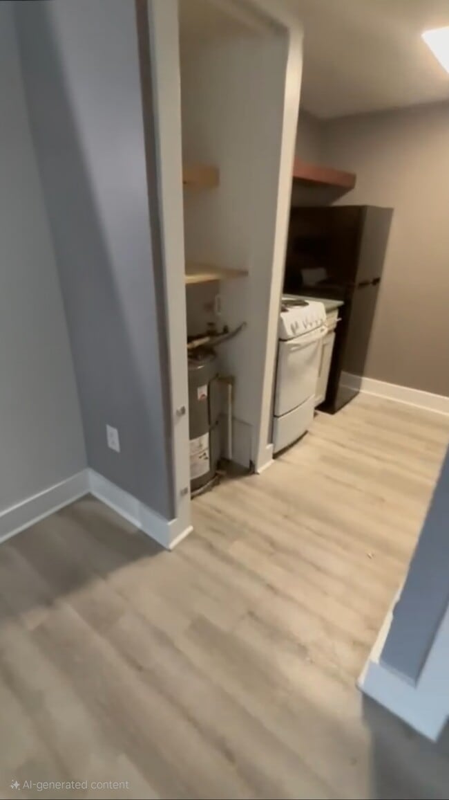 Building Photo - 4127 Dolphin Dr