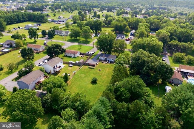 Building Photo - 306 Fegan Rd