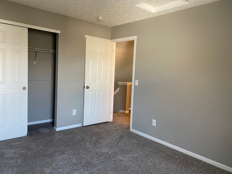 Upstairs Bedroom - 5974 Canyon Creek Dr
