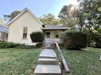 Building Photo - 2 BEDROOM LOCATED IN PROSPECT HILL, AVAIL AUGUST 2026! $1,500 MONTHLY