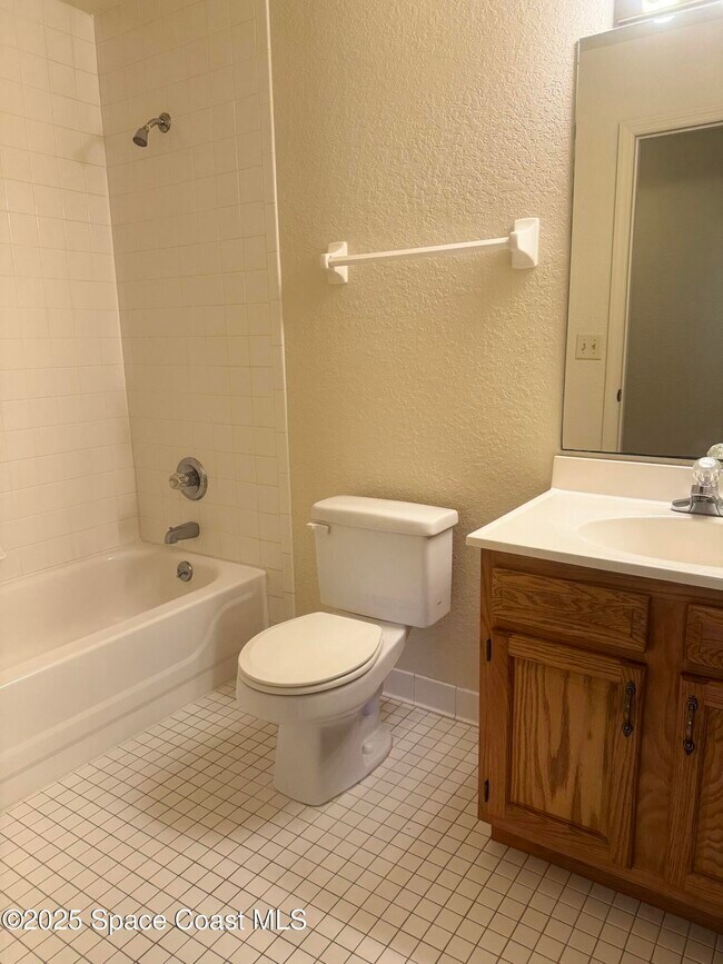 Building Photo - 5527 Wendy Lee Dr