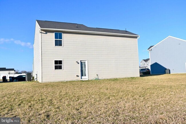 Building Photo - 110 Mariners Wy