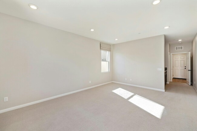 Building Photo - 7736 Citron Cir