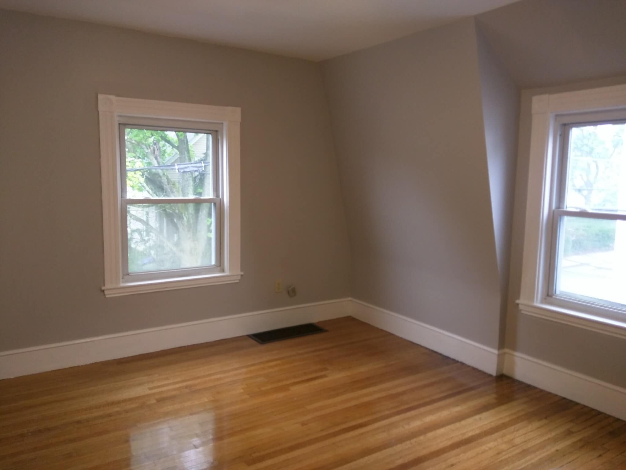 Building Photo - 30 Touro Ave