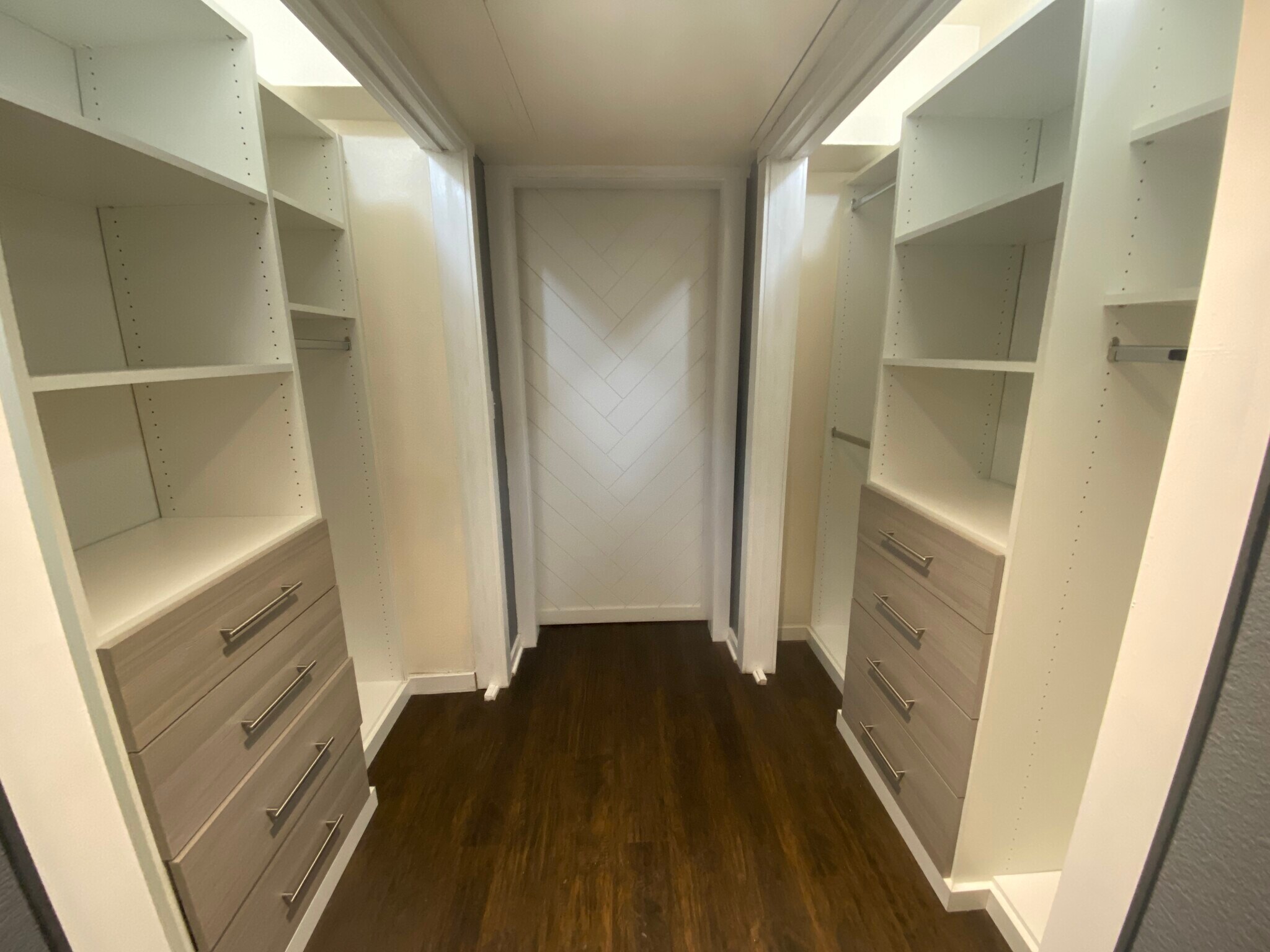 Custom closet by closets by design - 3901 Travis Street