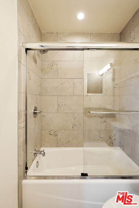 Building Photo - 6212 Fulton Ave