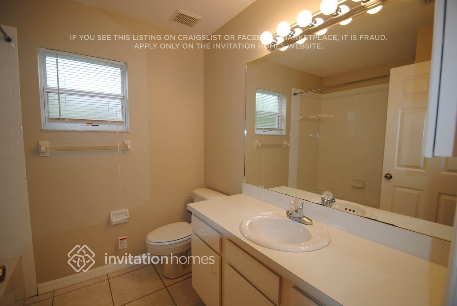 Building Photo - 3060 Eldron Blvd SE