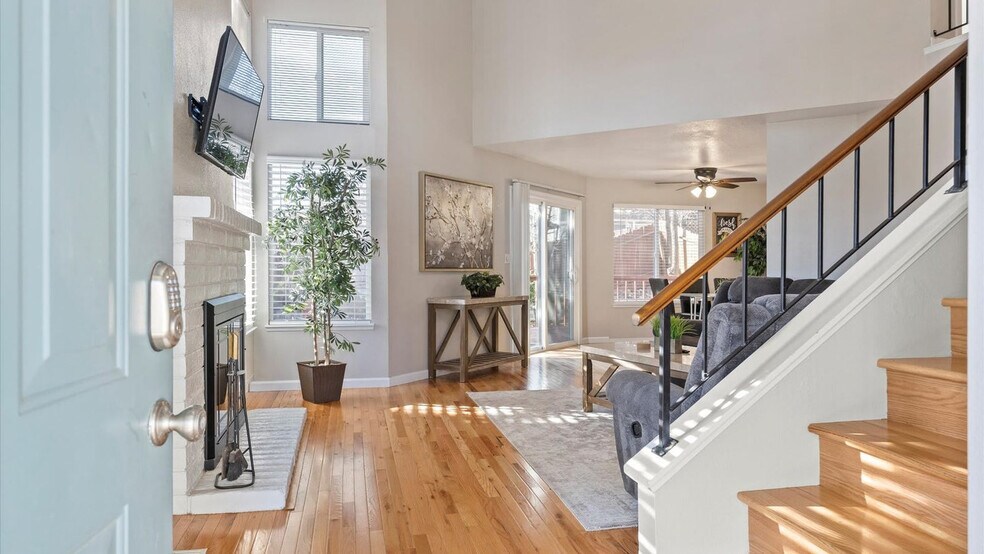 Building Photo - 2301 Sierra Highlands Dr