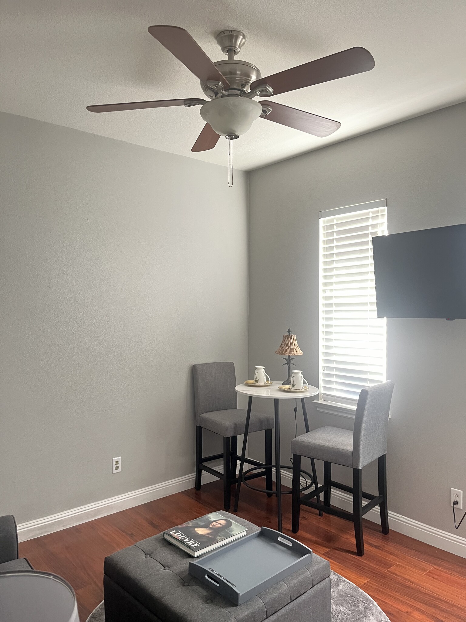 Building Photo - 8418 Lourenco Ln