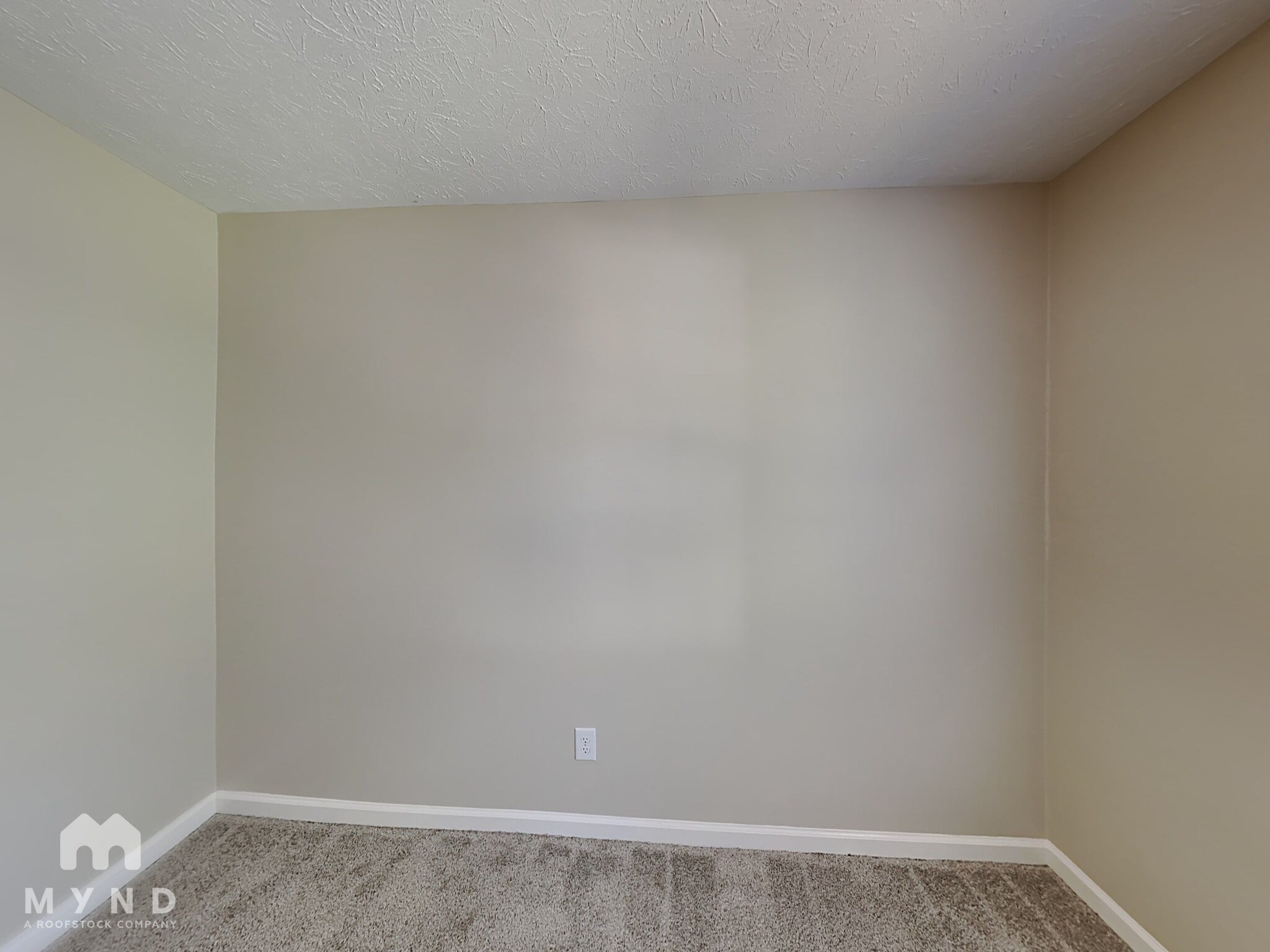 Building Photo - 381 Cottonwood Loop