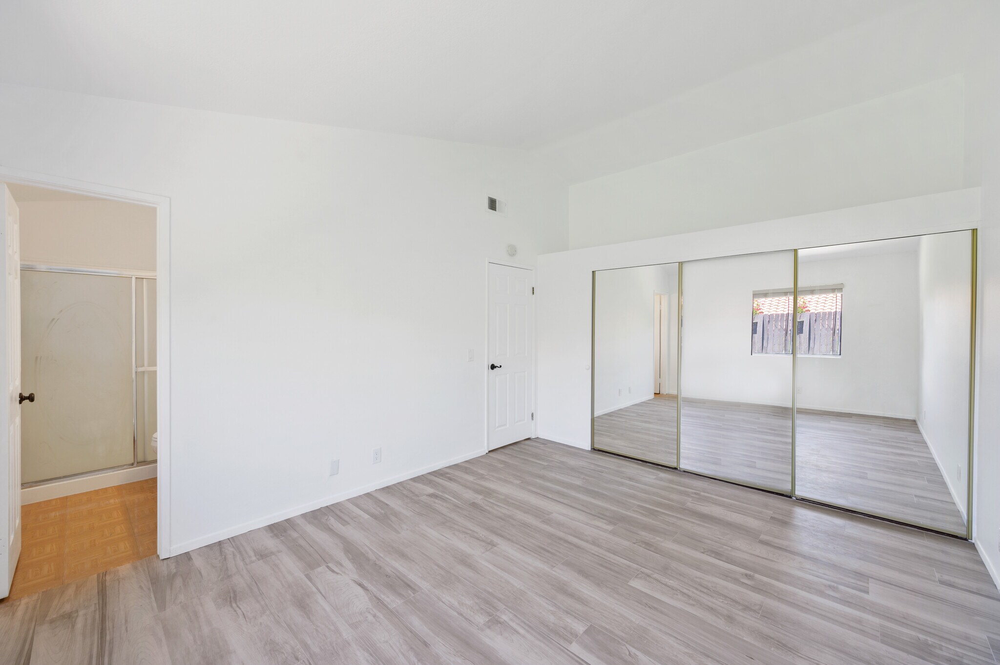 Building Photo - 511 Big Sky Ter