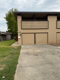 Building Photo - BEAUTIFULLY REMODELED 2 BEDROOM IN CARMICHAEL