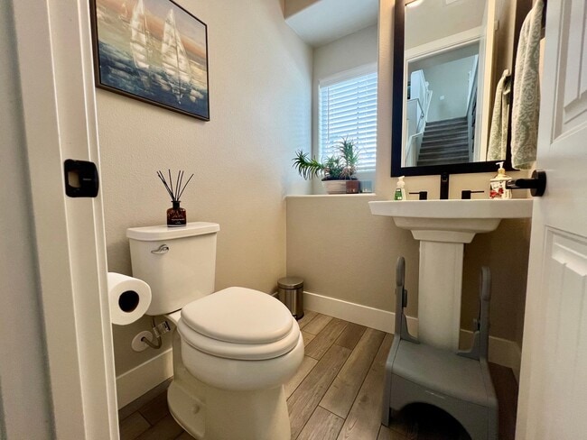 Building Photo - Lovely Single Family Home in Sea Haven -  Coming Soon!