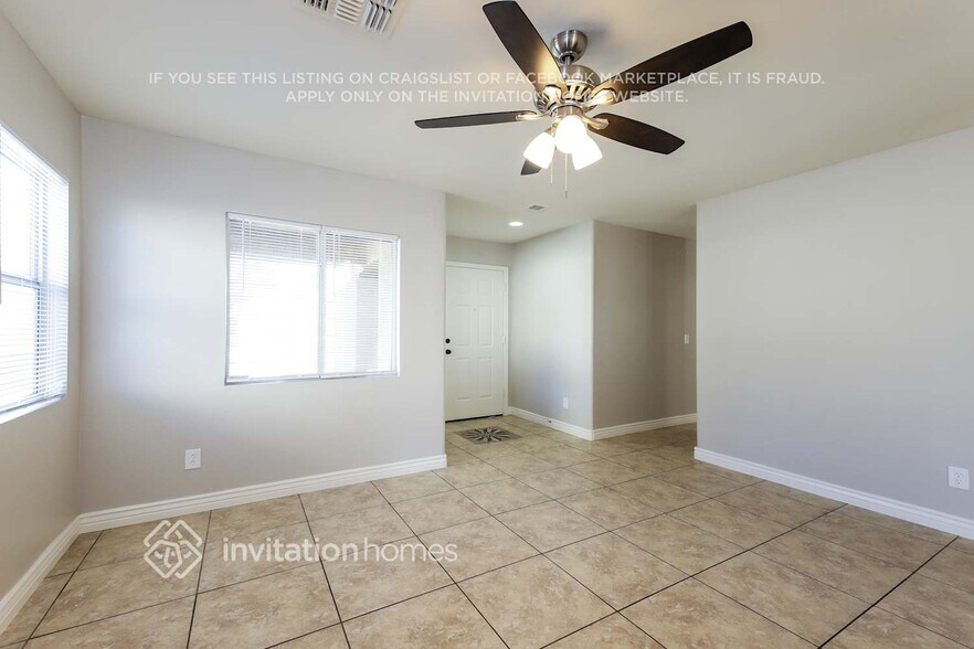 Building Photo - 11635 W Longley Ln