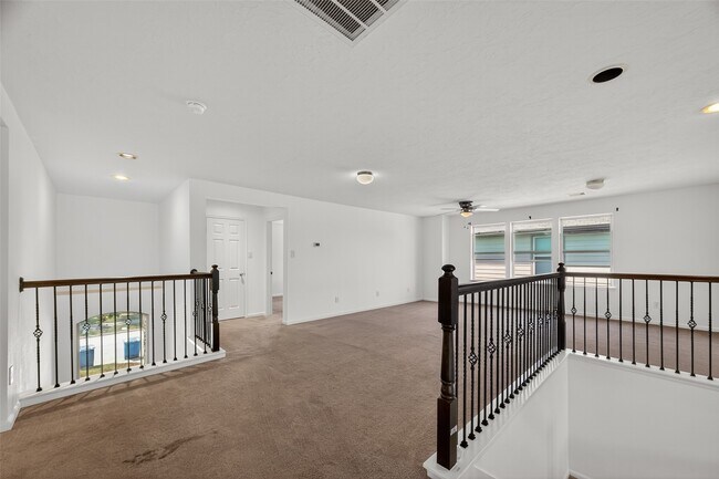 Building Photo - 13019 Foxwood Creek Ln