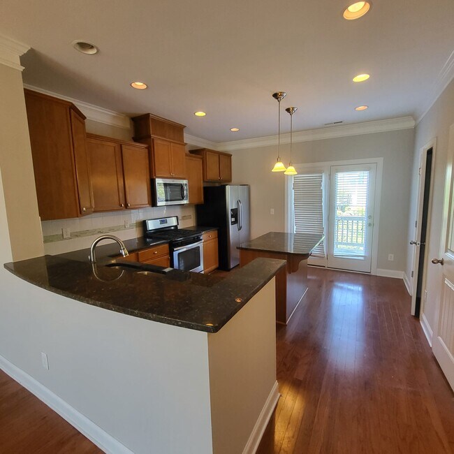 Building Photo - 513 Portstewart Dr