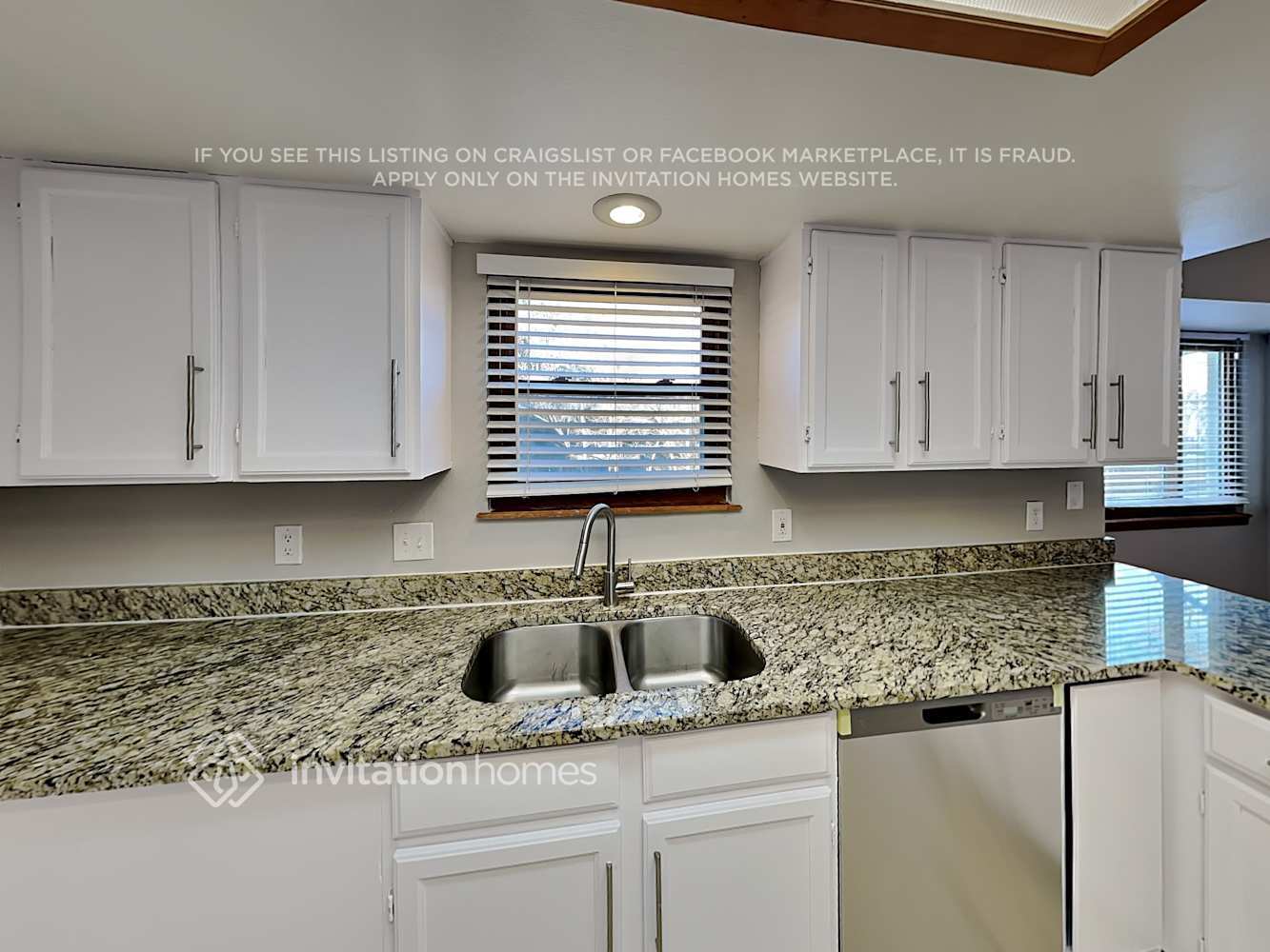 Building Photo - 11333 E Warren Ave