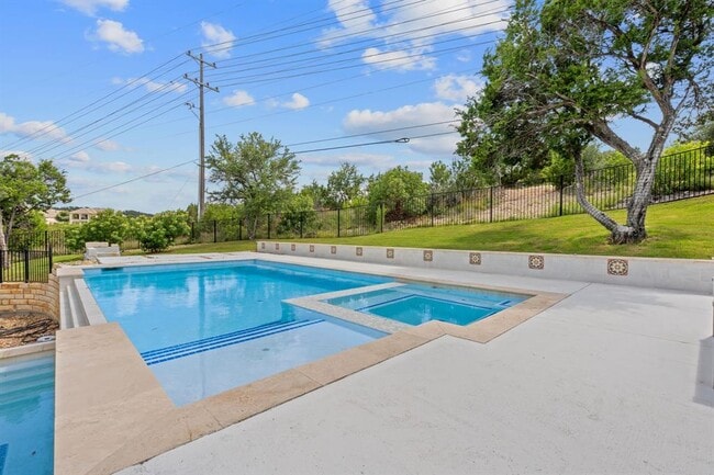 Building Photo - 104 Majestic Arroyo Way