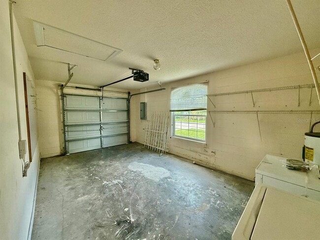 Building Photo - 4101 W Nassau St