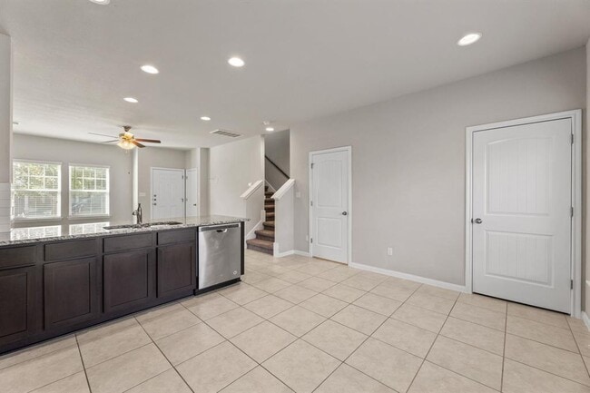 Building Photo - 18007 Malnati Dr