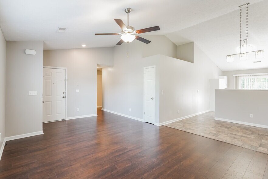 Building Photo - 3260 Cain Harbor Dr