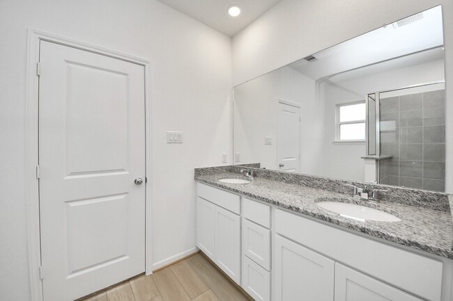 Building Photo - 5615 Buttonbush Ct