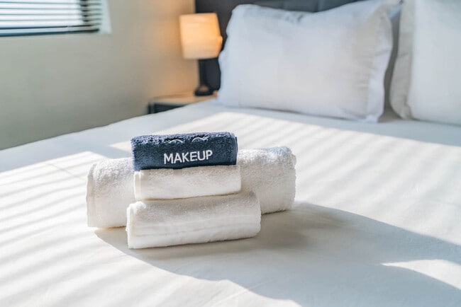 Building Photo - 333 E Roosevelt St