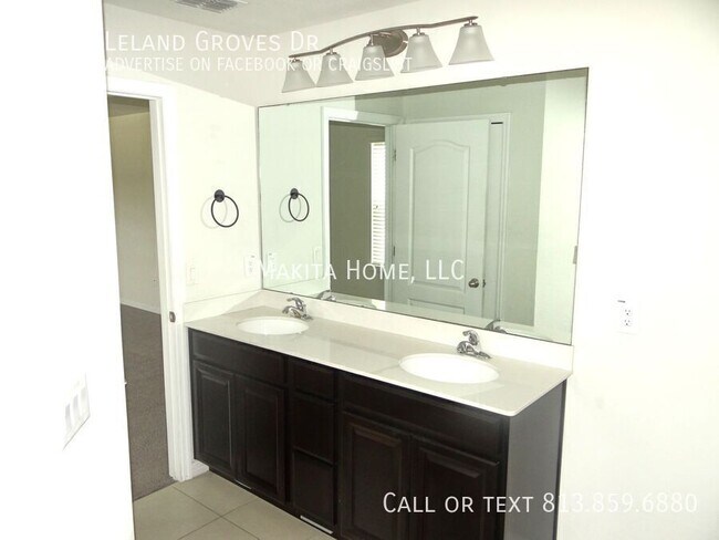 Building Photo - 11310 Leland Groves Dr