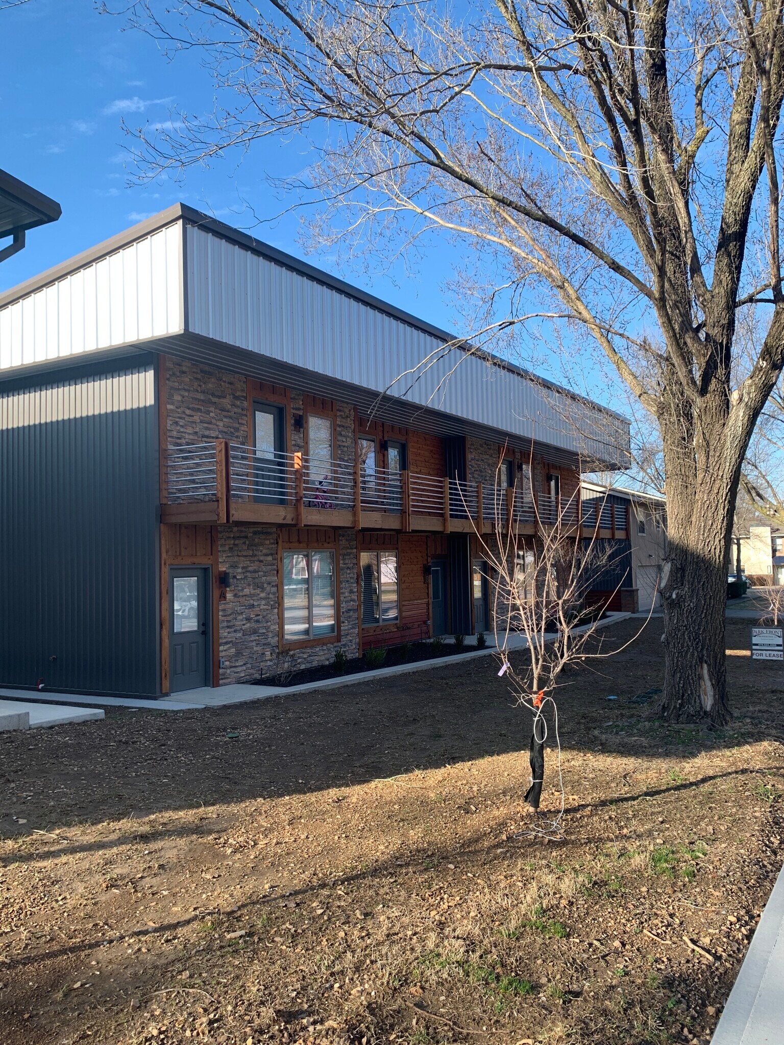 Building Photo - 502 W Tahlequah St