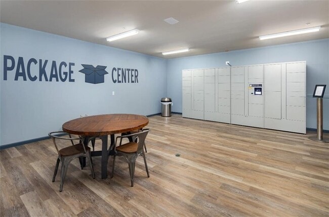 Building Photo - 306 Ardmore Cir NW