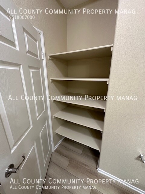 Building Photo - 41410 Juniper St