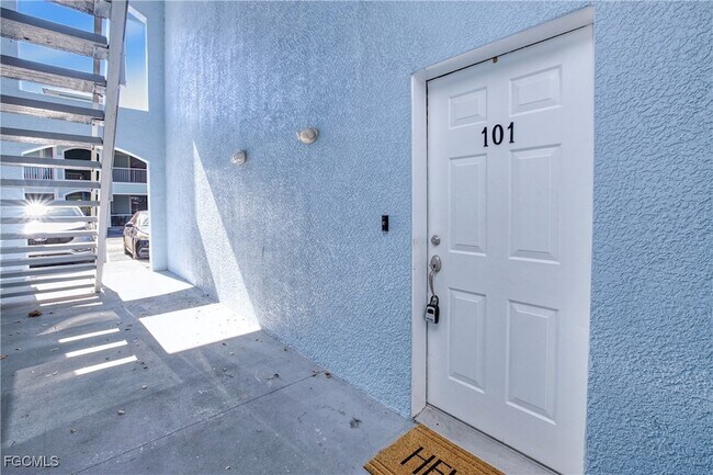 Building Photo - 1040 Hancock Creek S Blvd