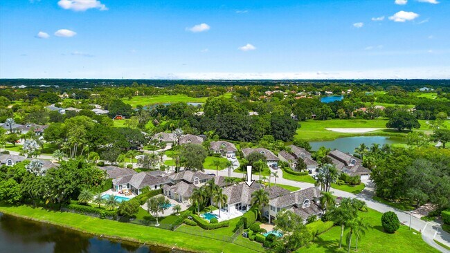 Building Photo - 2587 Muir Cir