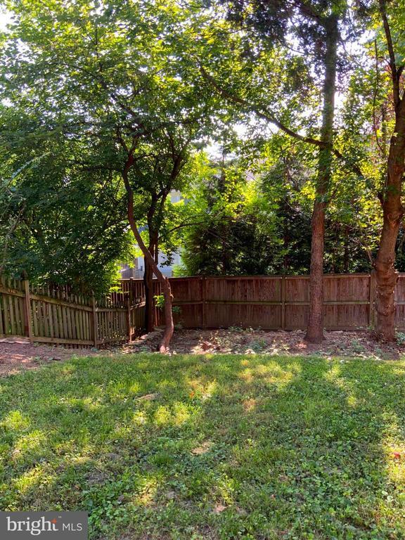 Building Photo - 4410 Woodfield Rd