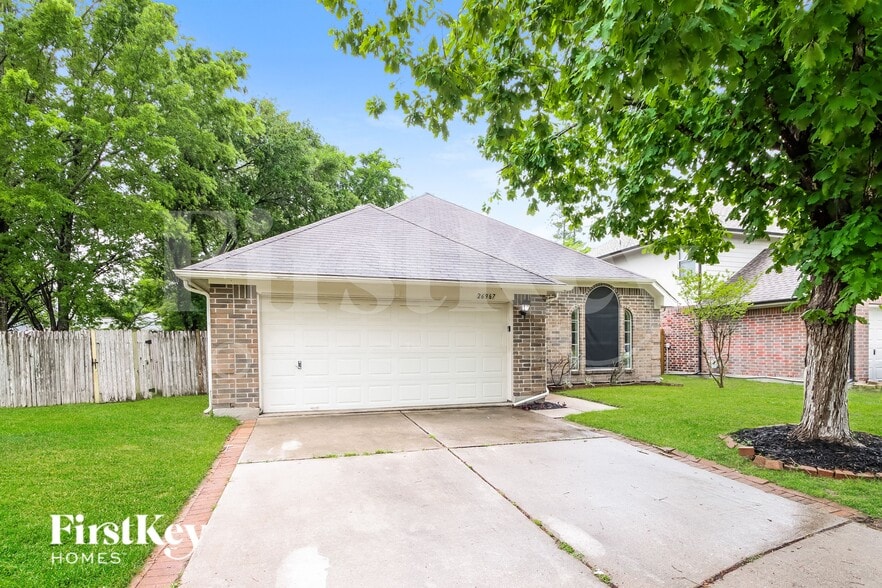 Building Photo - 26967 Crown Haven Ct