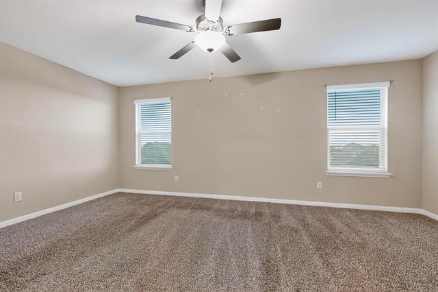 Building Photo - 305 Honeysuckle Ln