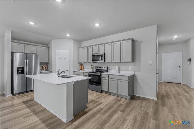 Building Photo - 4011 Baerlon Cv
