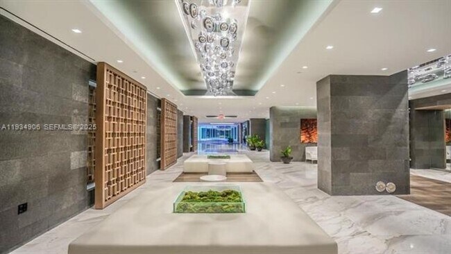 Building Photo - 400 Sunny Isles Blvd